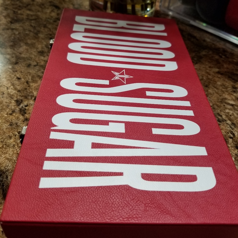 Jeffree Star blood sugar palette